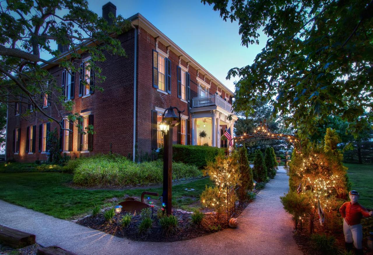 Maple Hill Manor Bed & Breakfast Springfield Exterior photo